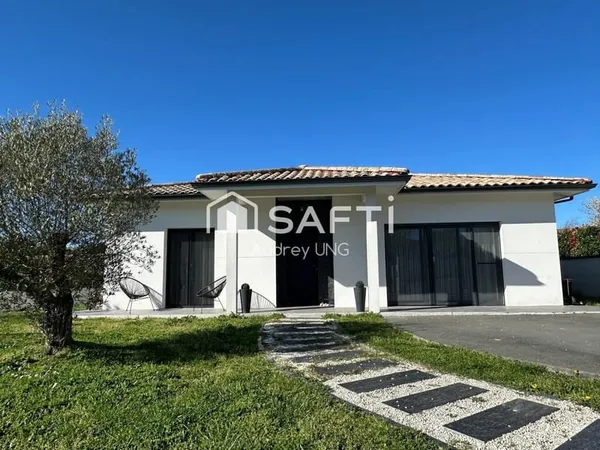 Maison récente de 143 m² avec piscine - Environnement calme à Croignon