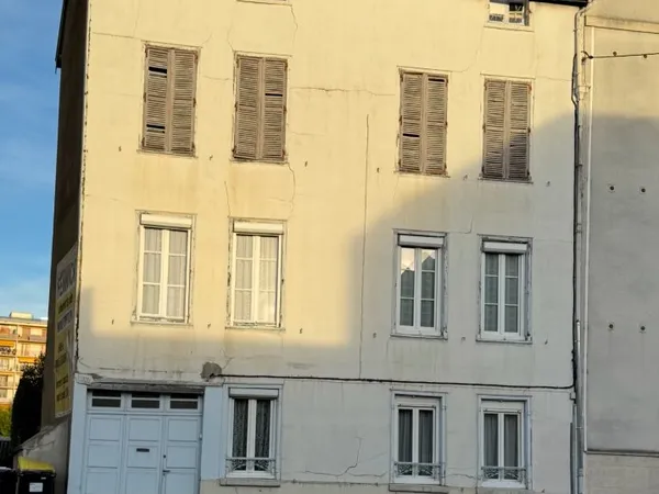 Maison avec appartements 204 m²