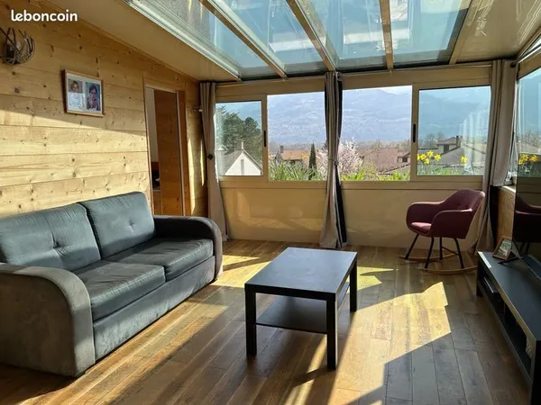 Belle appartement lumineux T4+C avec vue sur Belledonne