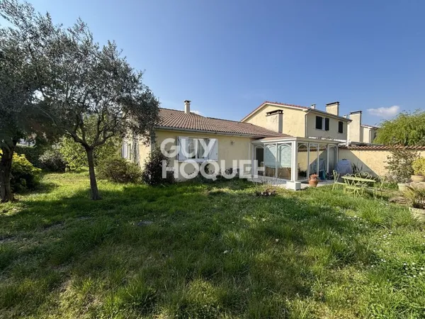 MAISON À VENDRE DE 4 PIÈCES DE 102,00 M²