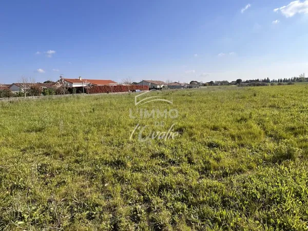 Terrain Le Burgaud 863 m2