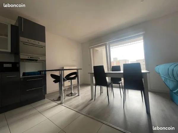 Appartement 60 m² noisy champ rer