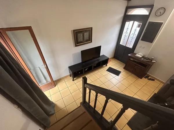 MAISON 2 CHAMBRES - 2 PARKINGS
