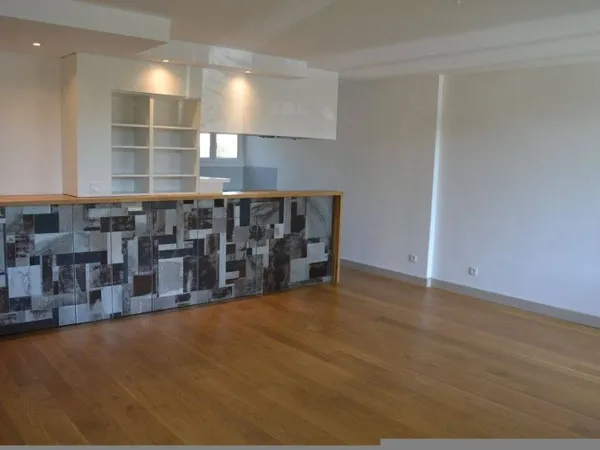 Appartement 4 pièces 80 m²