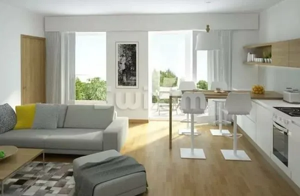 DERNIER ETAGE T2 DE QUALITE ET SON BALCON