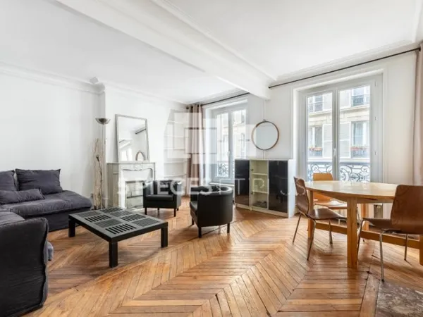 Appartement ancien 2 pièces 47 m²