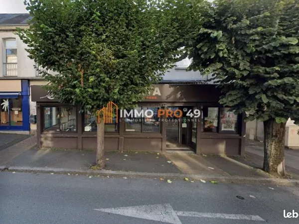 Local 241 m²