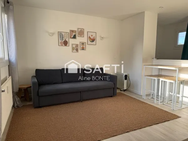 Appartement F2 MEUBLE avec parking collectif