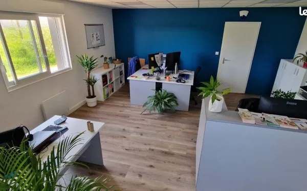 Bureau + stockage à louer - formule flexible (sans bail 3/6/9)