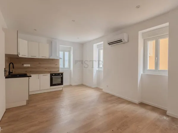 Appartement T2 rénové au premier étage à Vals-les-Bains