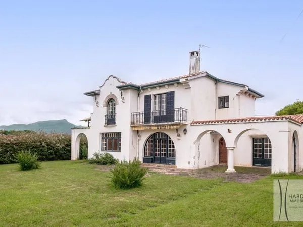 Maison 6 pièces 200 m²