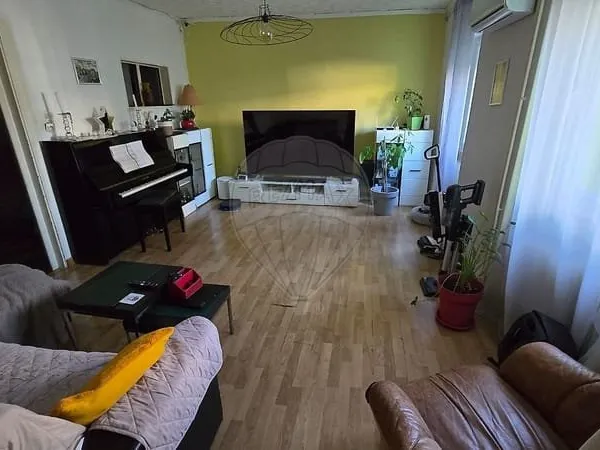 Maison 6 chambre(s) à vendre