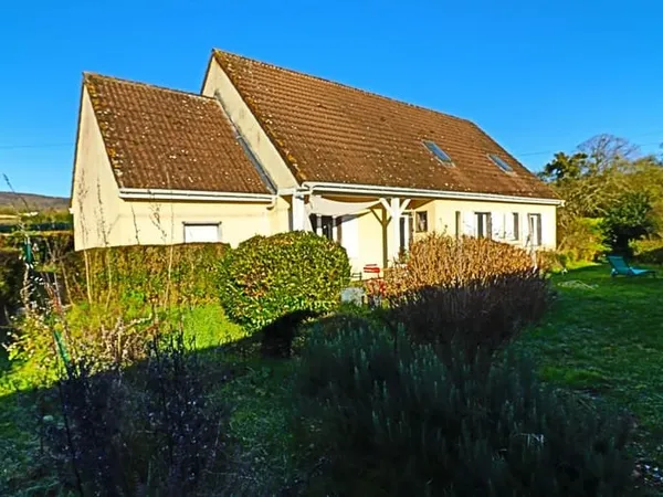 Maison 6 pièces 150 m²