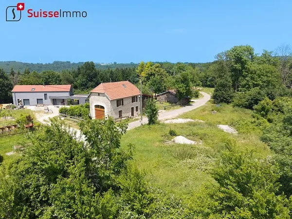 Terrain 2000 m²