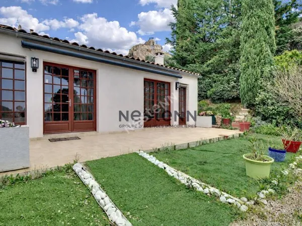 VITROLLES NORD, AU PIED DU ROCHER, VILLA T4 DE PLAIN PIED RECENTE DE 2021 AVEC 324 M² DE JARDIN