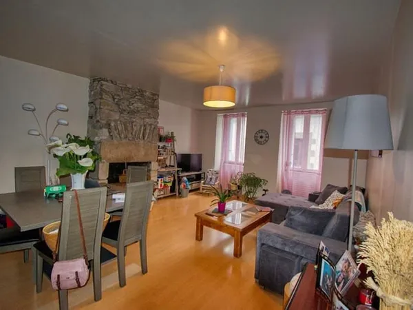 Grand appartement Port Louis 2 pièce(s) 64 m2