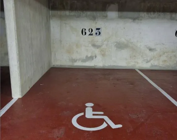 Parking 16 m²