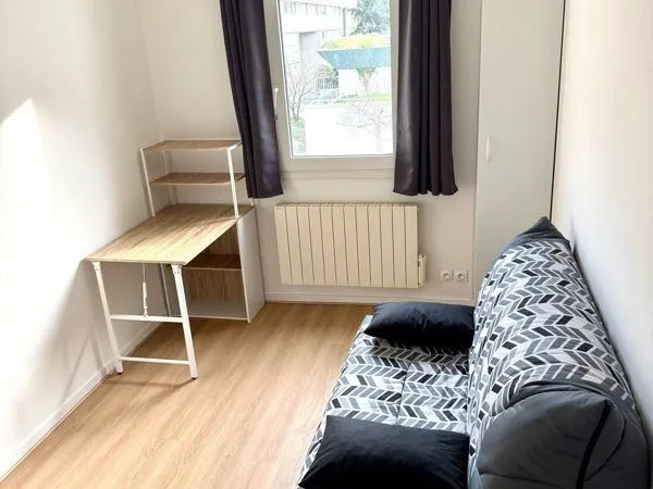 Studio rénové et meublé idéal Étudiant