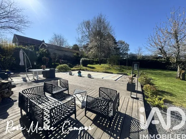 Maison 7 pièces 161 m²