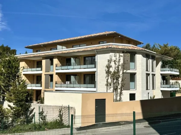 Appartement T4 neuf disponible - Au calme et vue dégagée