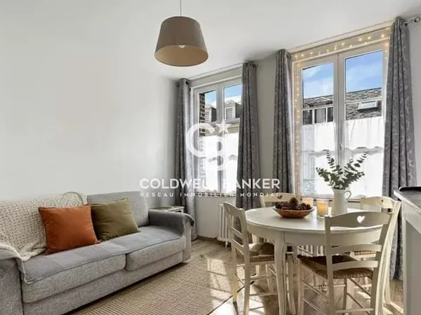 VENTE APPARTEMENT LUMINEUX 2 PIECES - CENTRE 2MN DU VIEUX BASSIN - 14600 HONFLEUR