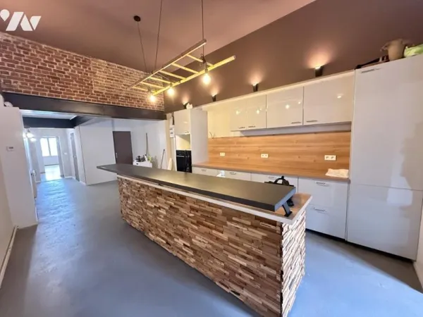 Maison 7 pièces 144 m²
