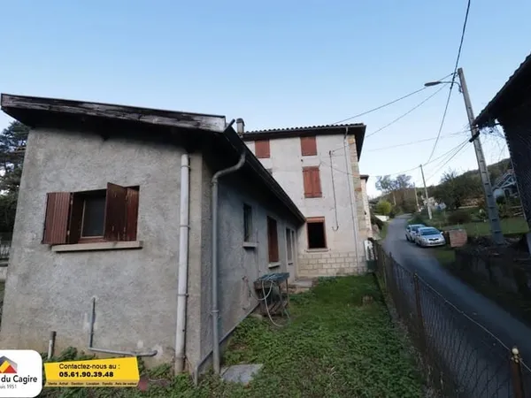 Terrain et dépendances