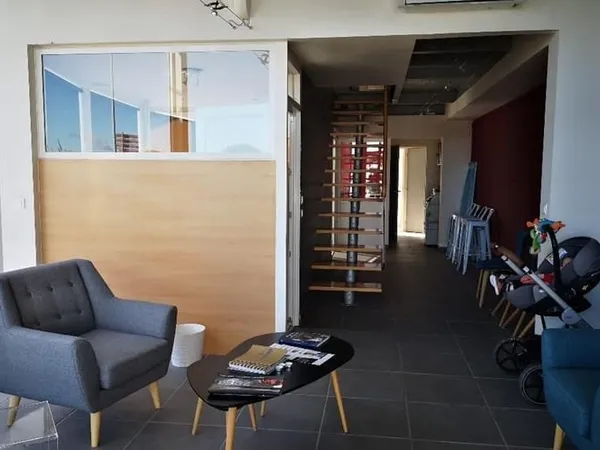 Local commercial 121 m²