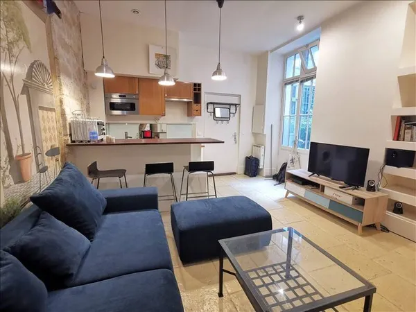 Studio 1 pièce 24 m²