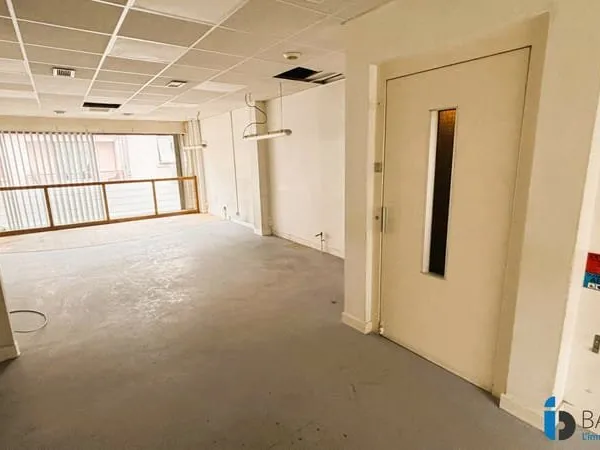 ALBI HYPER-CENTRE - LOCAL PROFESSIONNEL 150 m² AVEC ASCENSEUR