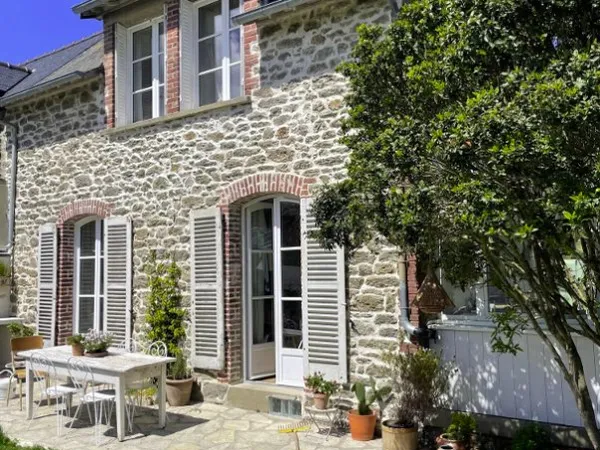 Vends maison de charme rénovée
