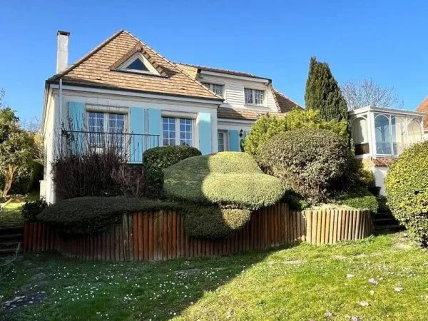 Maison 7 pièces 152 m²