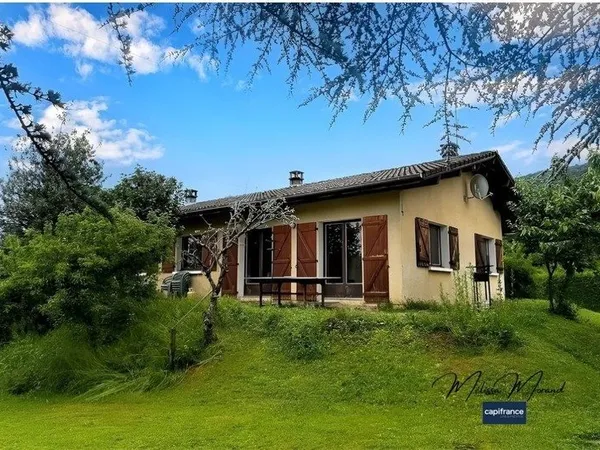 Maison 5 pièces à rénover avec grand terrain à Quintal (74), à 15 min d'Annecy
