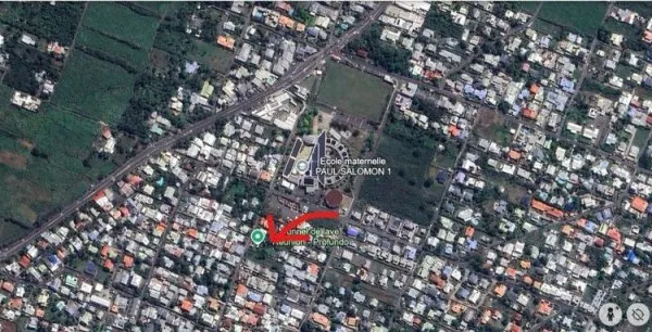 Terrain 430 m²