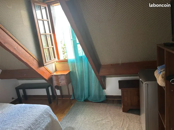 Chambre meublée à louer