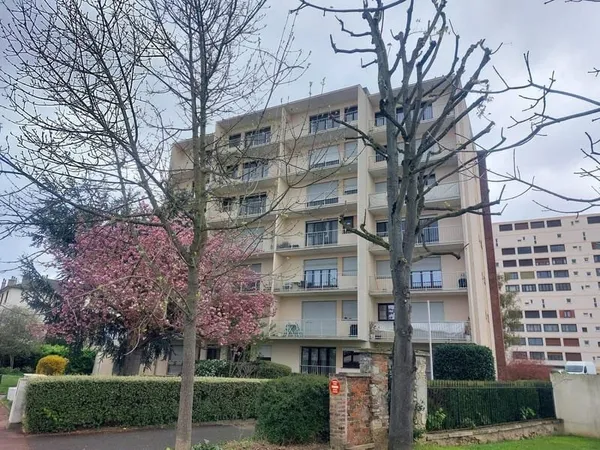 Stationnement Vente Fresnes   18500€