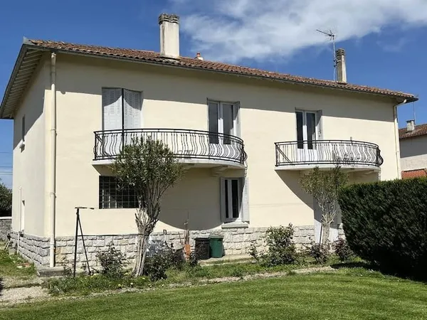 Maison 4 pièces 186 m²