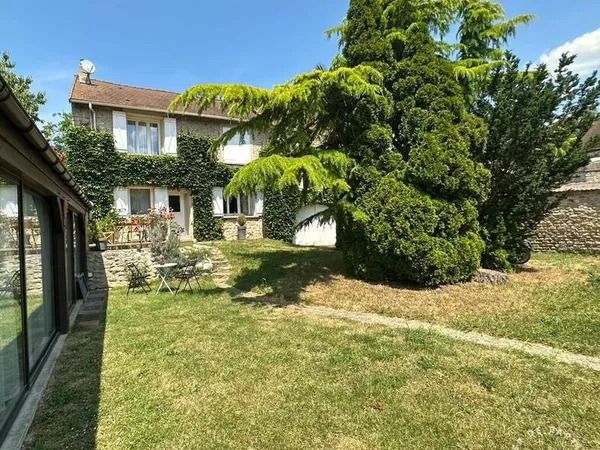 Maison 5 pièces 167 m²