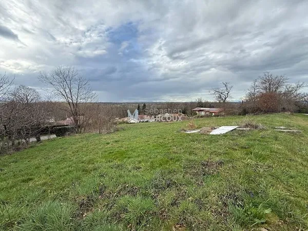 Terrain 2130 m²