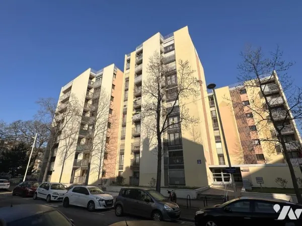 Appartement 5 pièces 100 m²