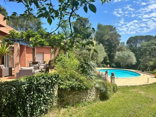 Maison 6 pièces 130 m²