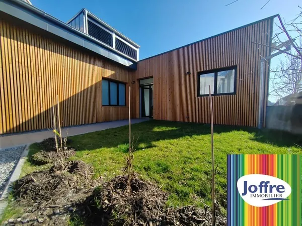 LOFT EN DUPLEX MEUBLÉ PRODUIT RARE À RIEDISHEIM