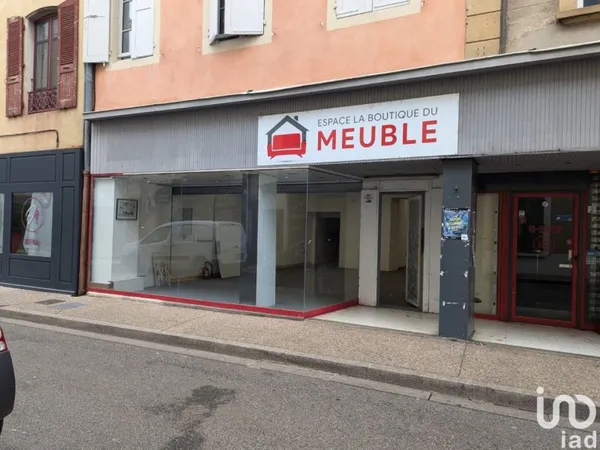Local commercial 195 m²