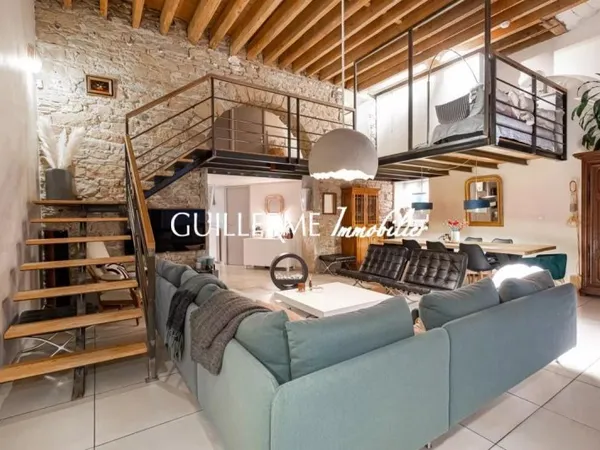 Vends loft - 146.25m² - 5 pièces, 4 chambres - Lyon 2Ème 69002