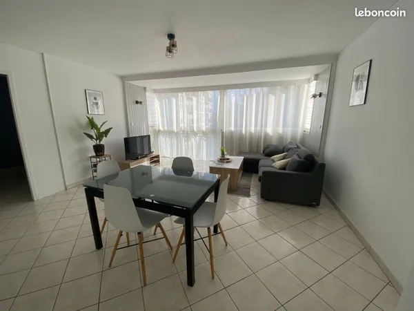 Chambre meublé colocation