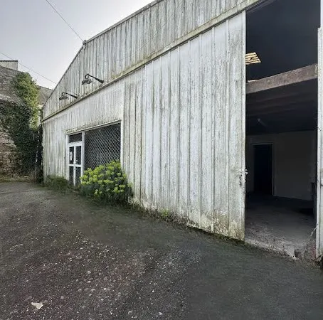 Local 206 m²
