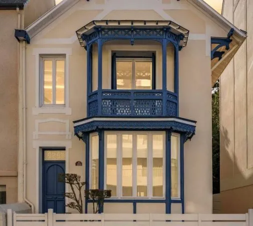 Villa 8 pièces 144 m²
