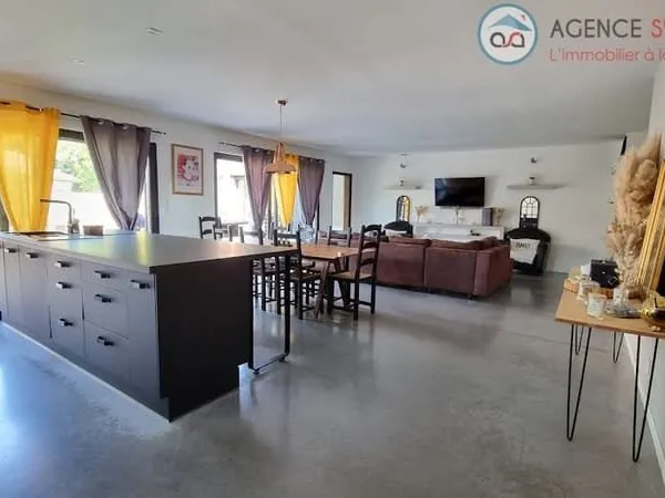 Maison 5 pièces 155 m²