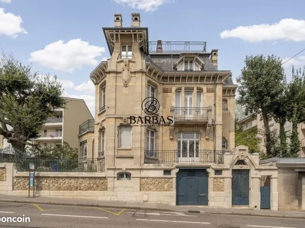 Bureaux 577 m² Nancy
