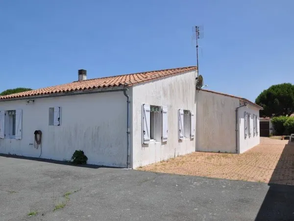 Maison de plain-pied 6 pièces 136 m²